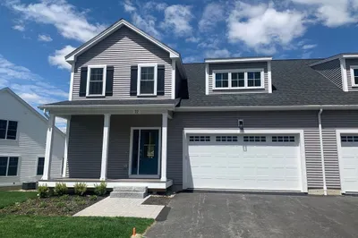 25 Salisbury Hill Blvd #52 1