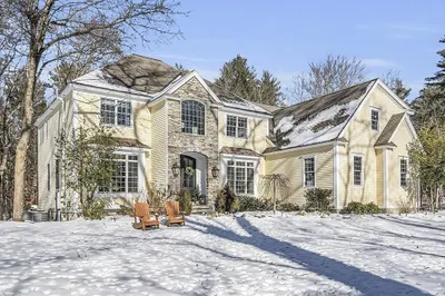 5 Watkins Ln 1