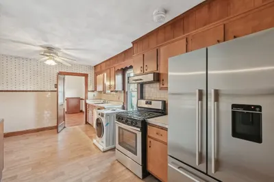 7 Henry St #APT 2
