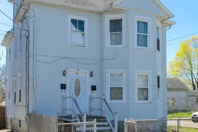 97 Center St 1