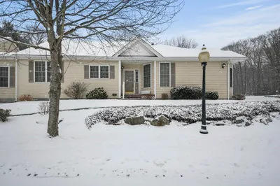 5 Summerfield Drive #5 1