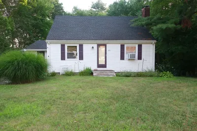 593 Plain Street