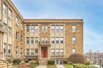 52 High St #20