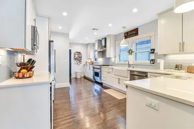 58 Metropolitan Ave #2 1