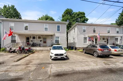 9-15 Maple St
