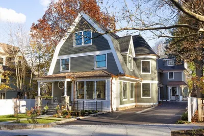 85 Naples Rd #1