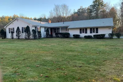 144 Harvard Rd