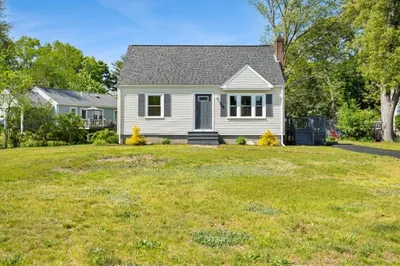 15 Boyden Drive 1