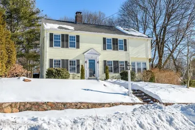 15 Clifton Rd
