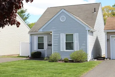 117 Alvord Pl #117 1