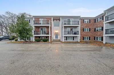 7 Chapel Hill Dr #10 1