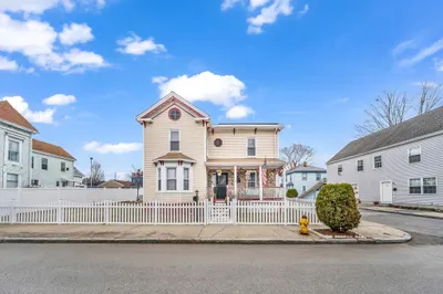 8 Ford St 1