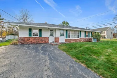 36 Dix Rd