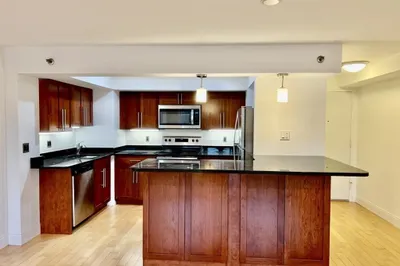 1600 Beacon Street #1002