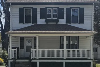 342 Sargeant St 1