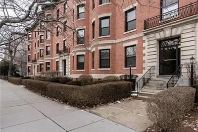 1064 BeaCon Street #C 1