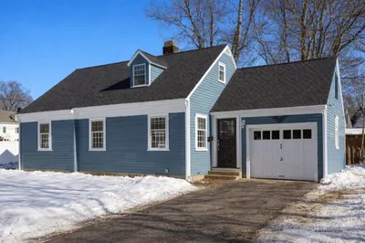 223 Mendon St 1