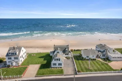 4 Priscilla Beach