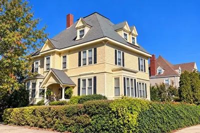 216 Prospect St 1