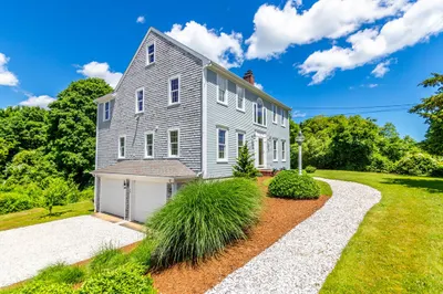 49 Maple St