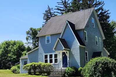 52 Walnut St