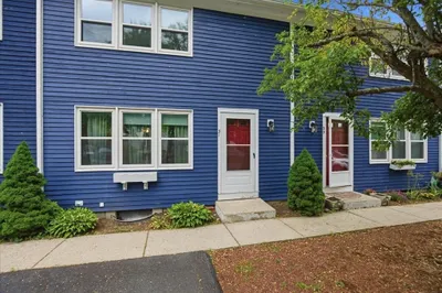 31 Dublin Ct #2