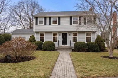37 Standish Rd 1