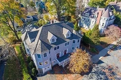 23 Wellington Street #2