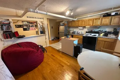 313 Summit Ave #13 1