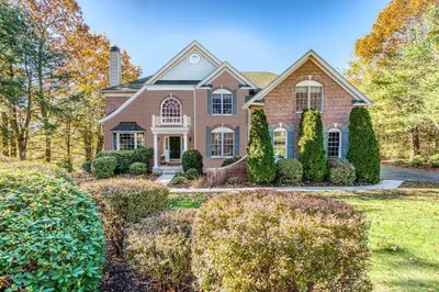 7 Greenwood Road 1