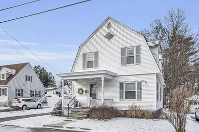 168 Hall St 1