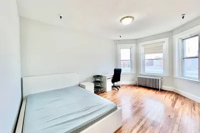 1330 Commonwealth Ave #26 1
