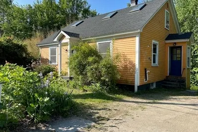 41 Harwood Ave 1
