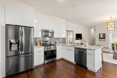 20 Clark St #2