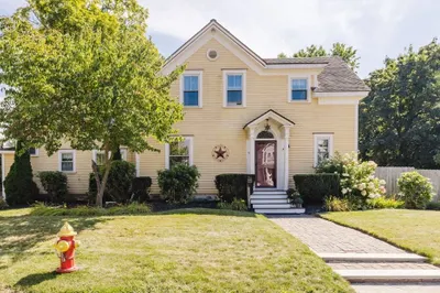 99 Pleasant St 1