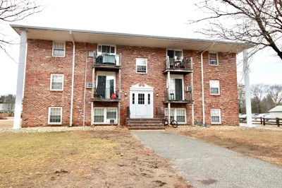 14 Woodman Way #7