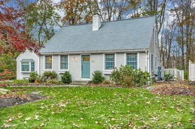 301 Lovell Road
