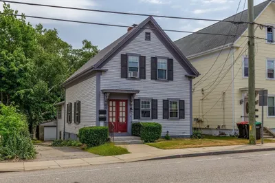 10 Samoset St #1 1