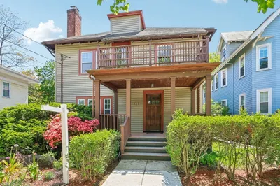 127 Sumner Rd #1