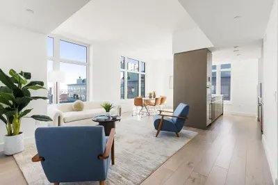 100 Lovejoy Wharf #12A 1