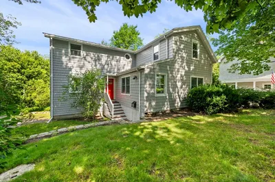 8 Risley Rd 1