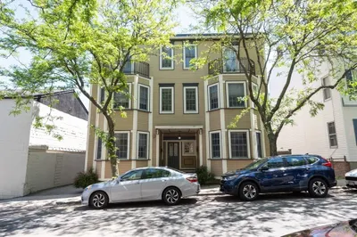 34-36 H St #1L