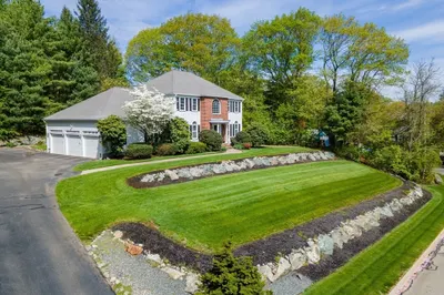5 Warner Way