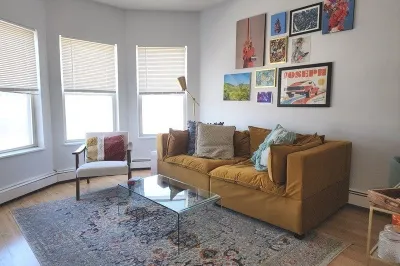 122 Berkshire Street ##9(4A) 1