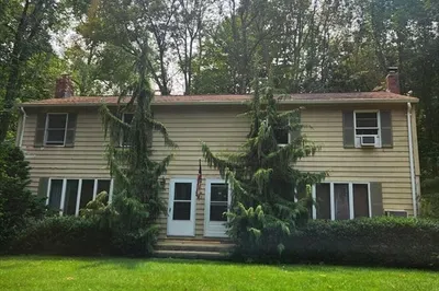23 Browning Pond RoAd #A
