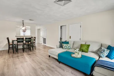330 Sunderland Road #2 1