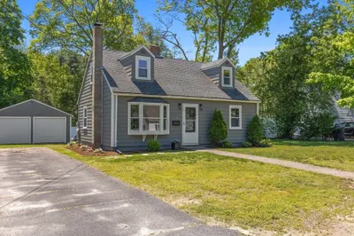 29 Doty Dr 1