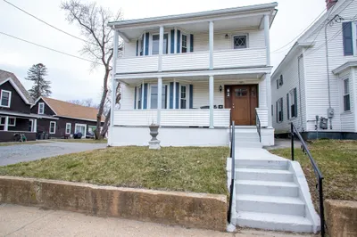 303 Parker St 1