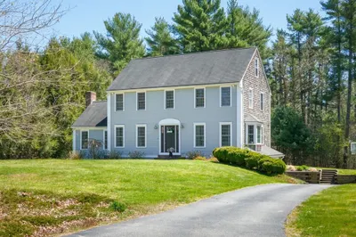 37 Higgins Rd