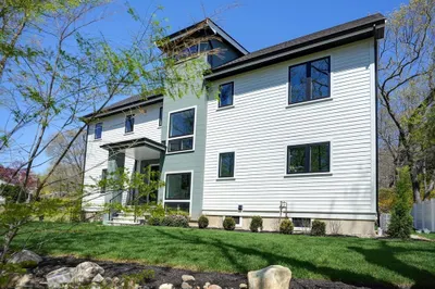 147 Ridge Street 1